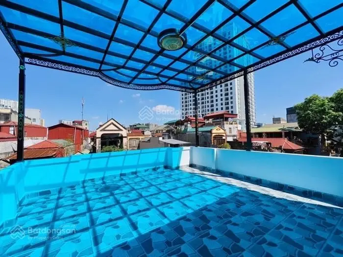 Ngõ thông ô tô - kinh doanh - nhà dân xây - 56m2 - 8.9 tỷ - giá tốt nhất khu vực