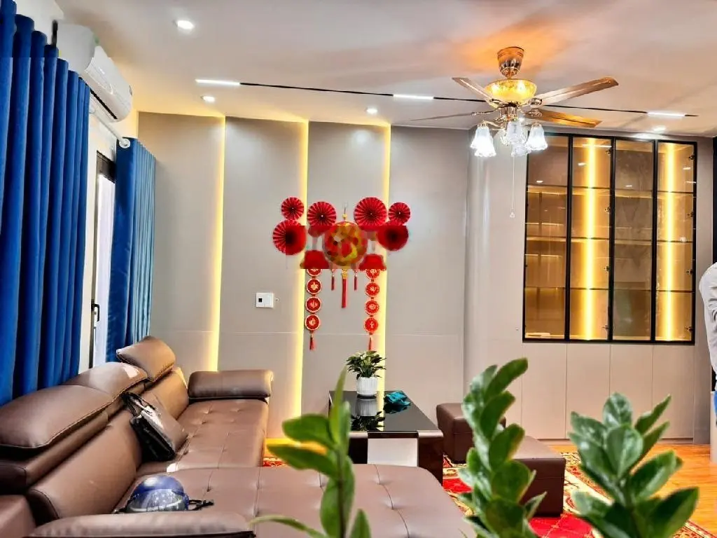 Yên Hoà Cầu Giấy 42m2 7 tầng mt 4.2m nhỉnh 8 tỷ full nội thất - 7 TẦNG THANG MÁY -VÀI BƯỚC RA PHỐ.