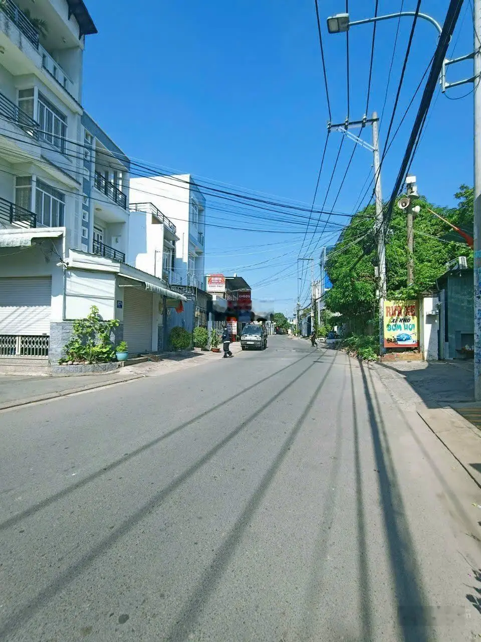 Bán nhà 4 tầng mặt tiền kinh doanh, nhà ngang 5m vuông vức vị trí đẹp ngay trung tâm TP. Thủ Đức