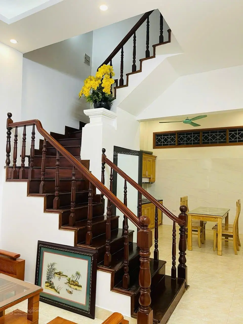 Chính chủ tôi cần bán nhà để về quê, bán rẻ nhất khu, măt phố, kinh doanh, ngay mặt phố Tô Hiệu HĐ