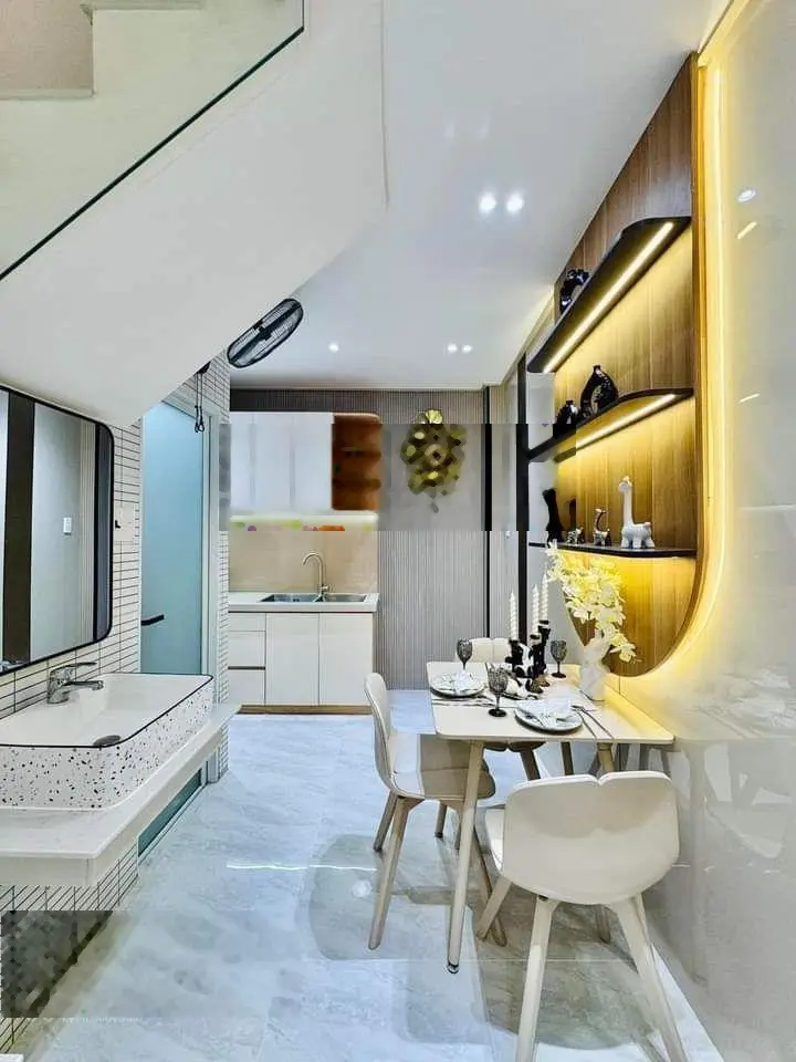 Siêu phẩm giá rẻ nhà MT full nội thất 80m2 Hiệp Thành, Thủ Dầu Một. Sổ hồng riêng