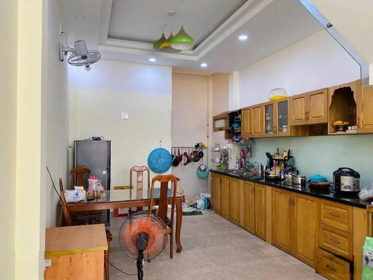 Bán nhà Hoàng Diệu 2 - Linh Trung - 65m2 - nhà 4 tầng - ô tô đậu trong nhà - sổ hoàn công