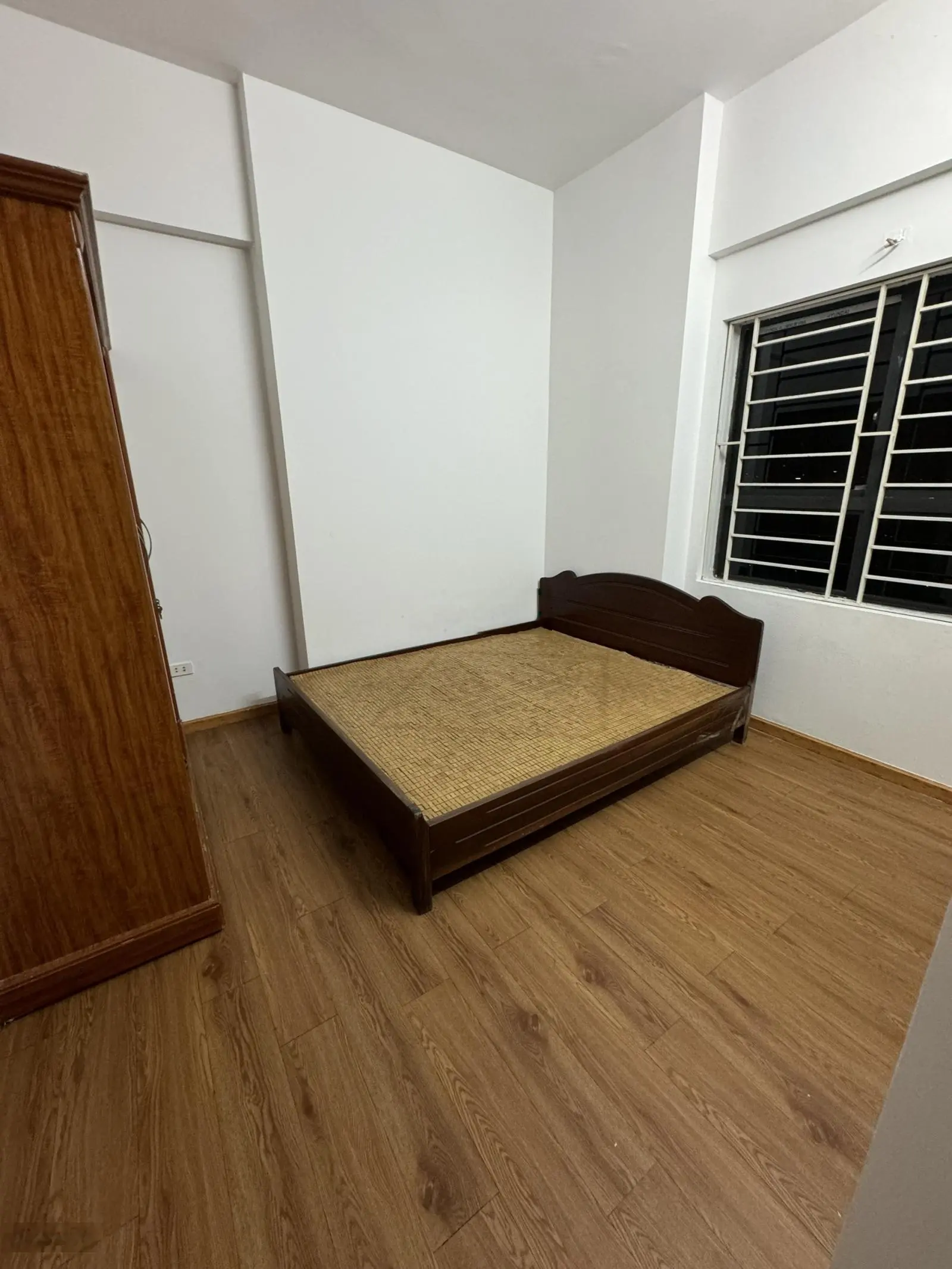 Nhanh chân sở hữu căn hộ 60m - 2PN - 2VS, lô góc toà Ct10, CC Đại Thanh. Gía chỉ nhỉnh 1,9x tỷ