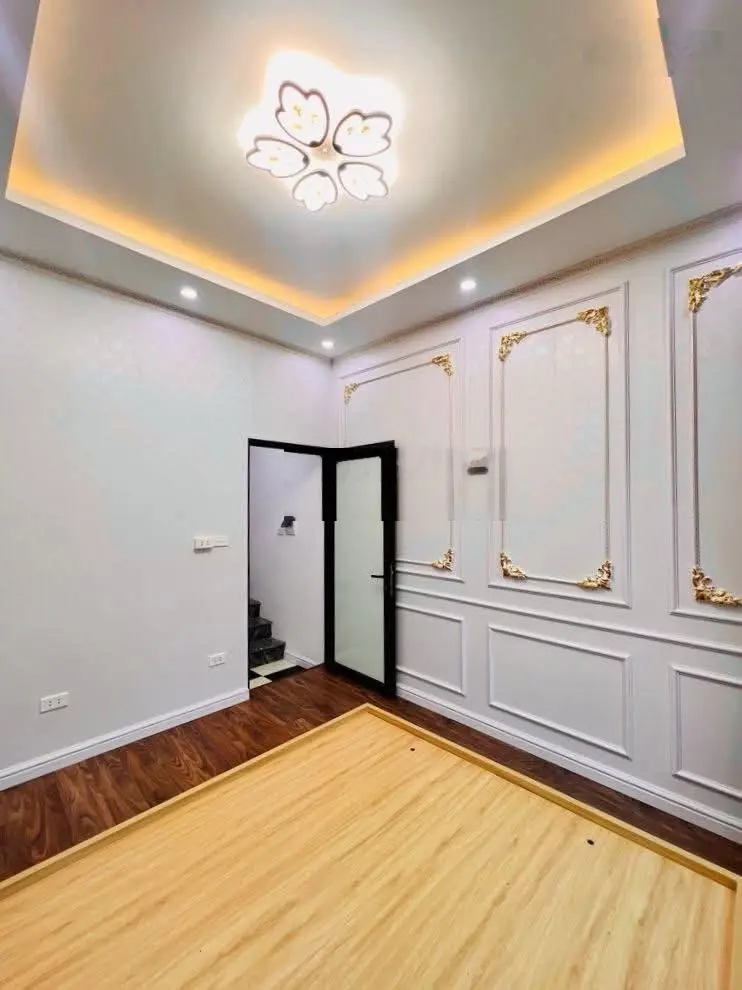 Bán NR Hoàng Mai, 5,5 tỷ, 25m2, hàng hiếm tại Hà Nội, phân lô ô tô chạy vòng quanh kinh doanh đỉnh