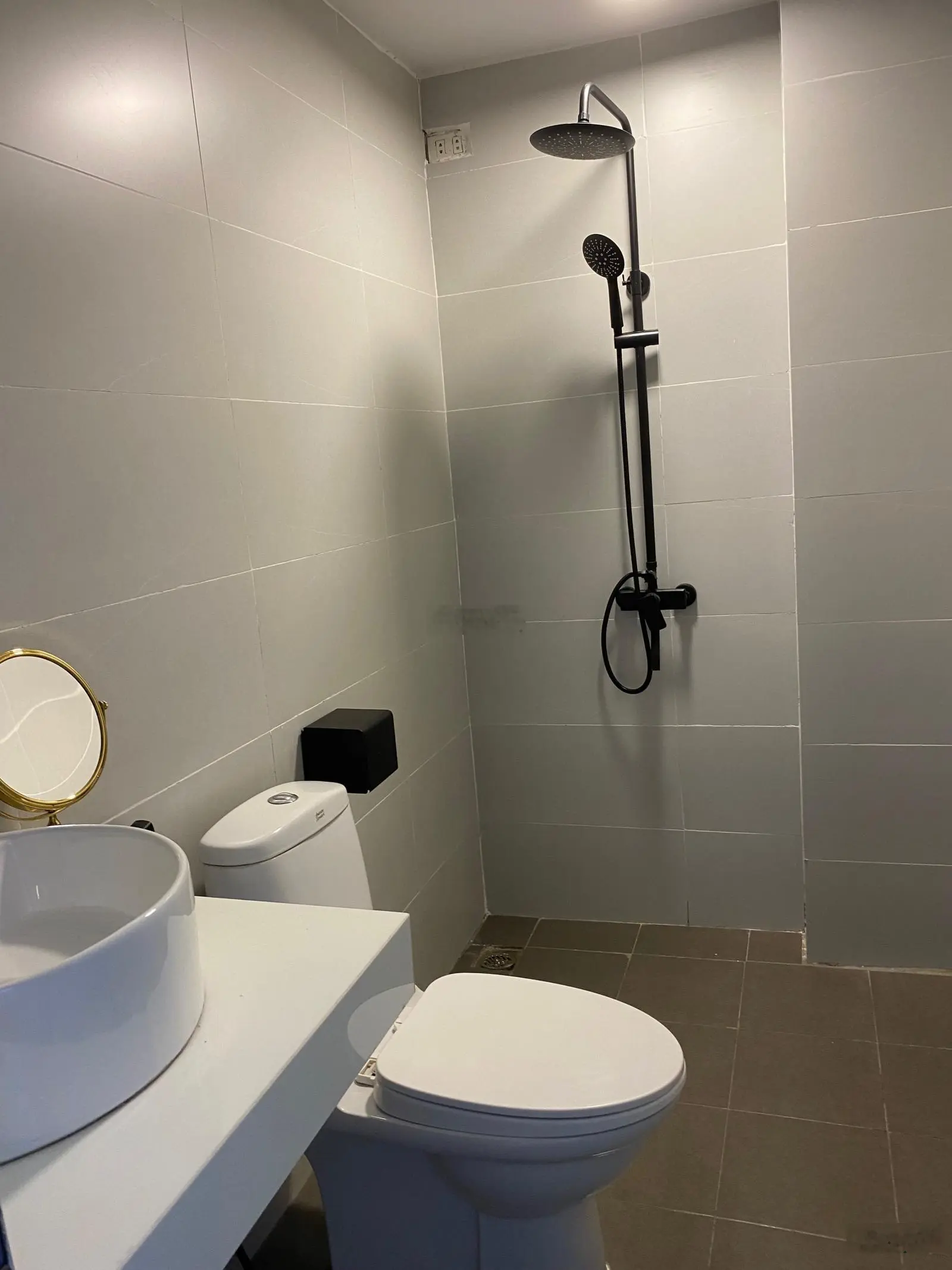 Bán nhà mặt phố view hồ tây vị trí trung tâm q.tây hồ kd dòng tiền ổn định giá rẻ cho nhà đầu tư
