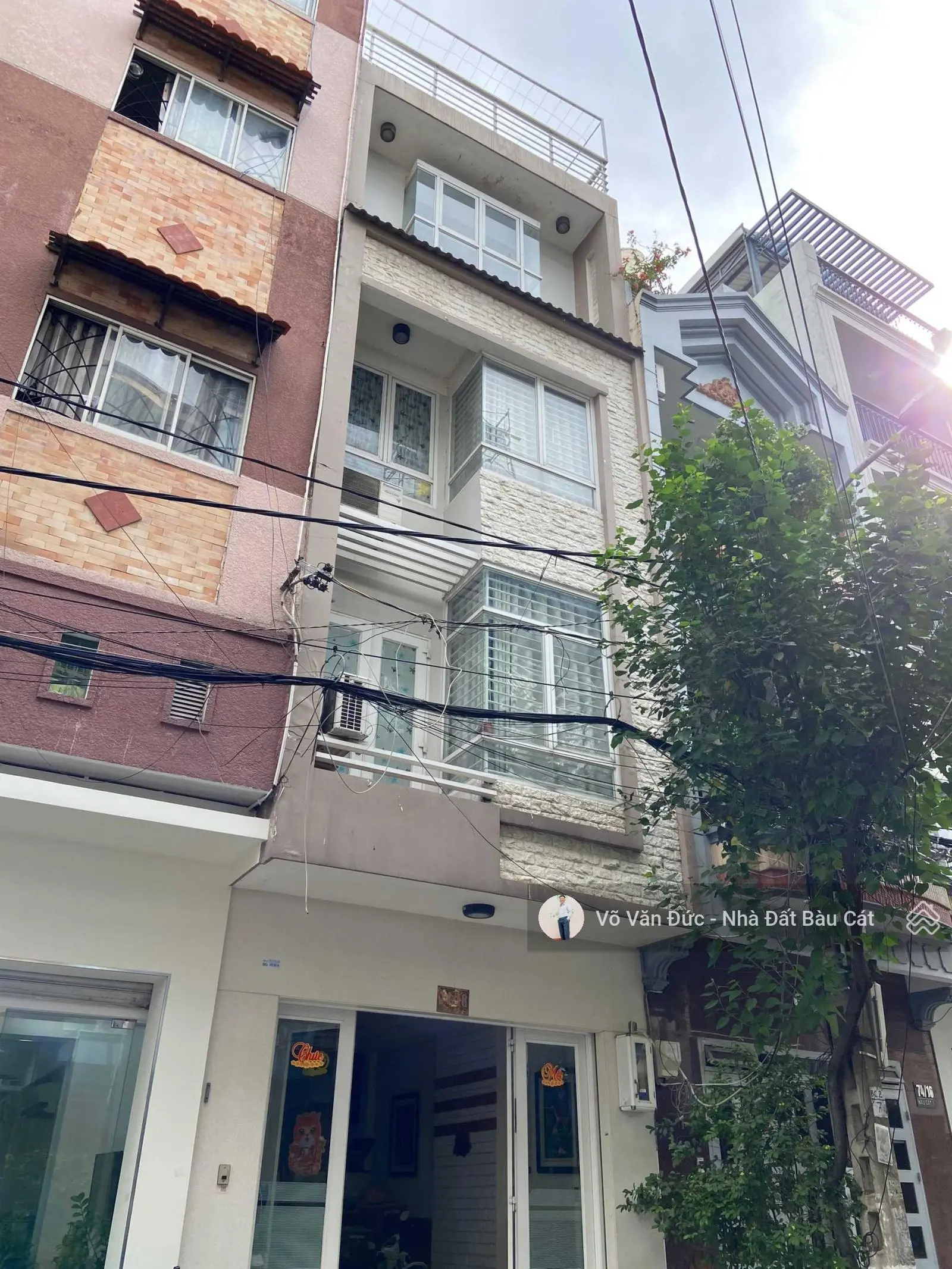 Giảm 1 tỷ.Bán gấp nhà MTNB Bàu Cát 1-P12-Tân Bình.DT 4x16. đúc 1 trệt, 2 lầu,ST chí tốt chỉ 11.x tỷ