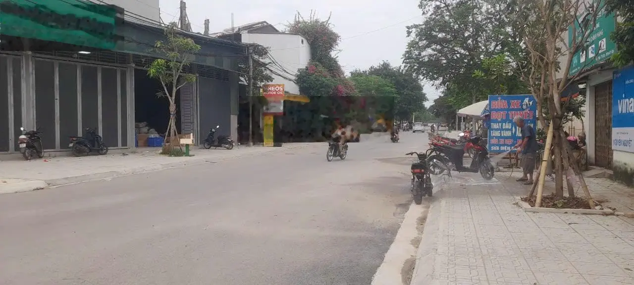 Biệt Thự Đầu Ve Trần Bình Trọng