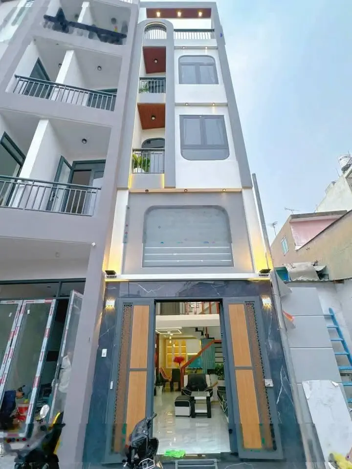 Siêu hot nhà ngộp đ.Nguyễn Thiện Thuật, p.3, Quận 3. Giá 3,05 tỷ, DT 60m2, LH Như 0766372453, HXH