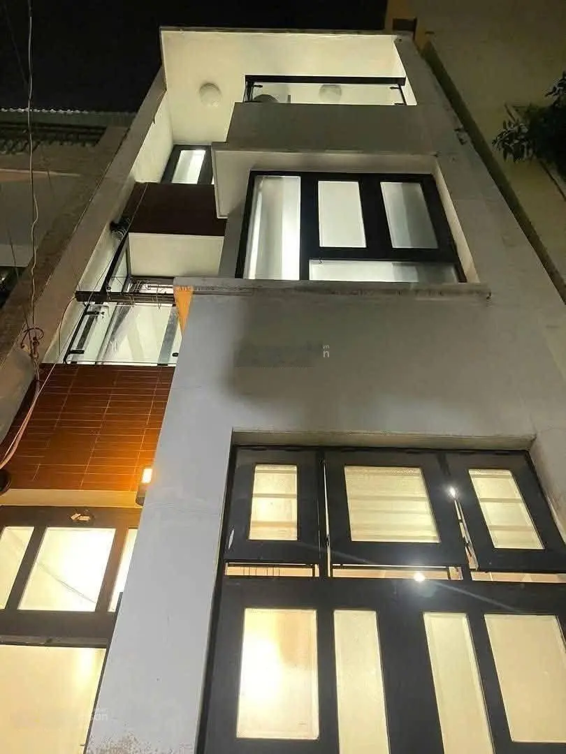 3 tầng, sân thượng - hẻm xe hơi đường Số 20 - Dương Quảng Hàm: 4 x 11m (nở hậu), giá 5,15 tỷ