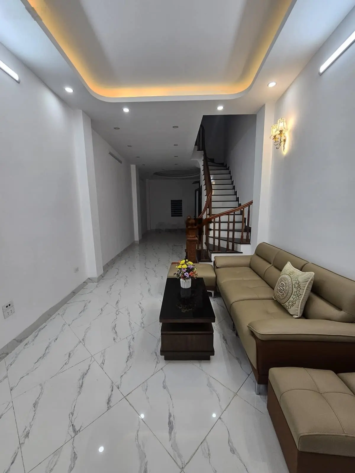 Bán nhà Cầu Giấy, 56 Khúc Thừa Dụ, 40m2, 4 tầng, MT 3,6m giá rẻ