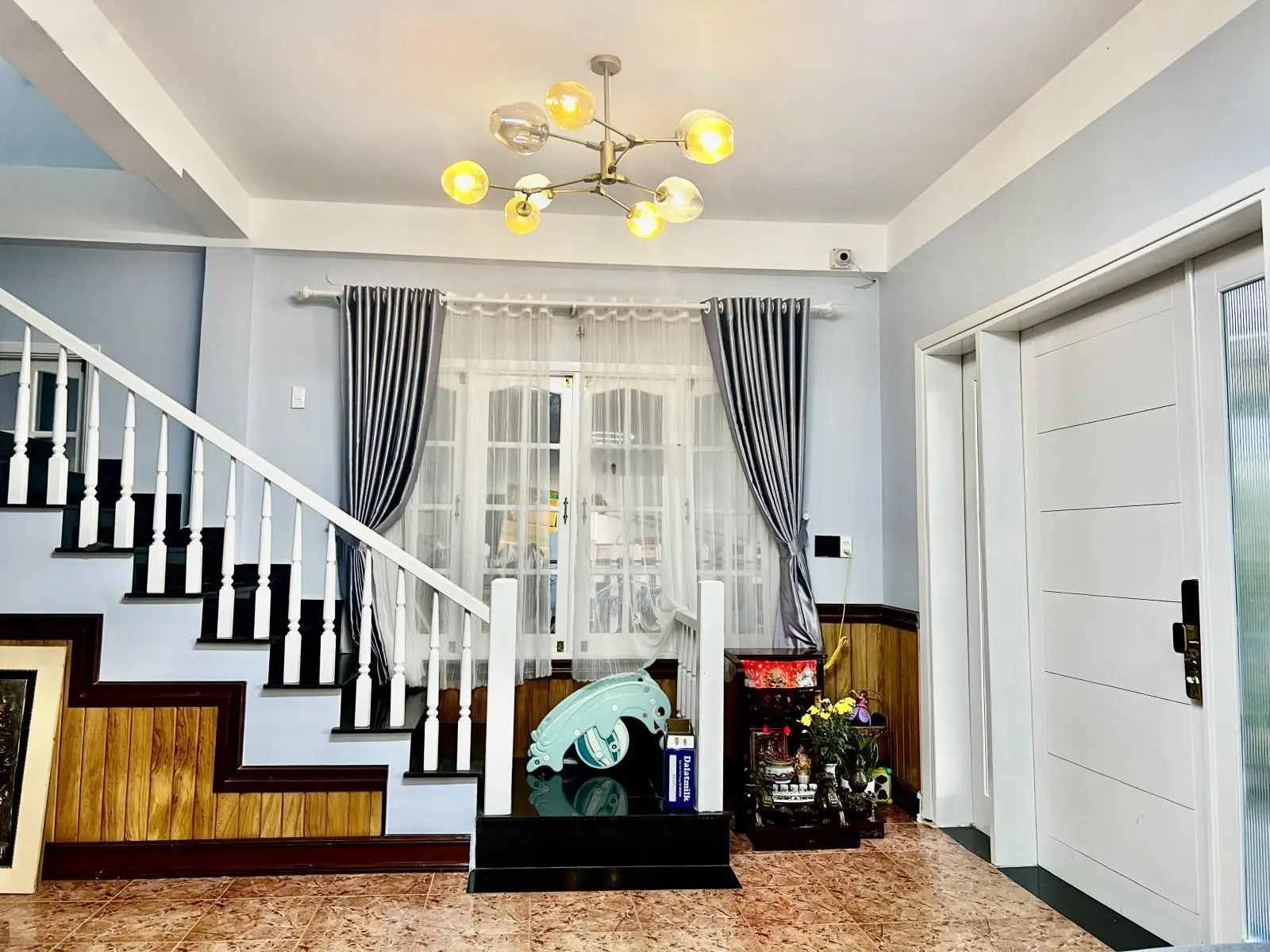 Chính chủ cần bán gấp Villa trung tâm Đà Lạt