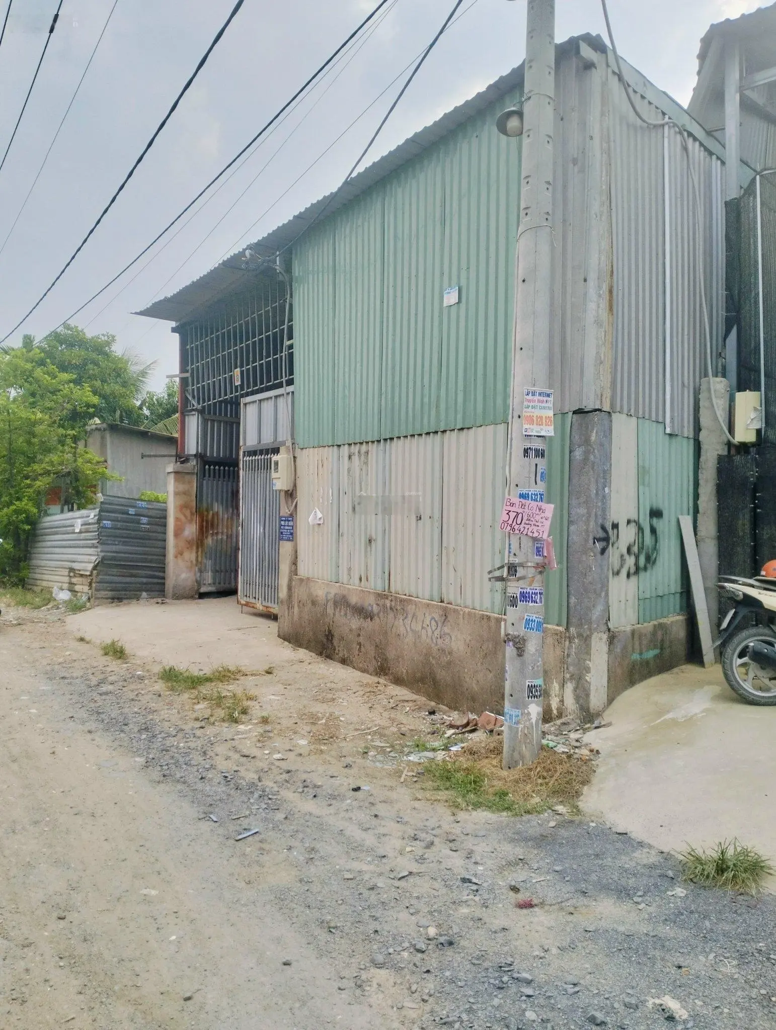 Bán nhà xưởng đất full thổ mặt đường lớn ở Q12