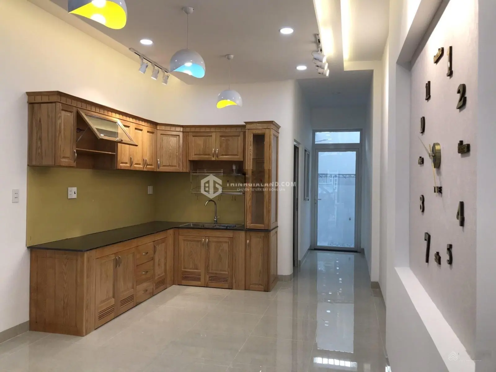 Bán nhà 1T2L nở hậu mới xây - P7 - sổ hoàn công - giá cực tốt - số lượng có hạn