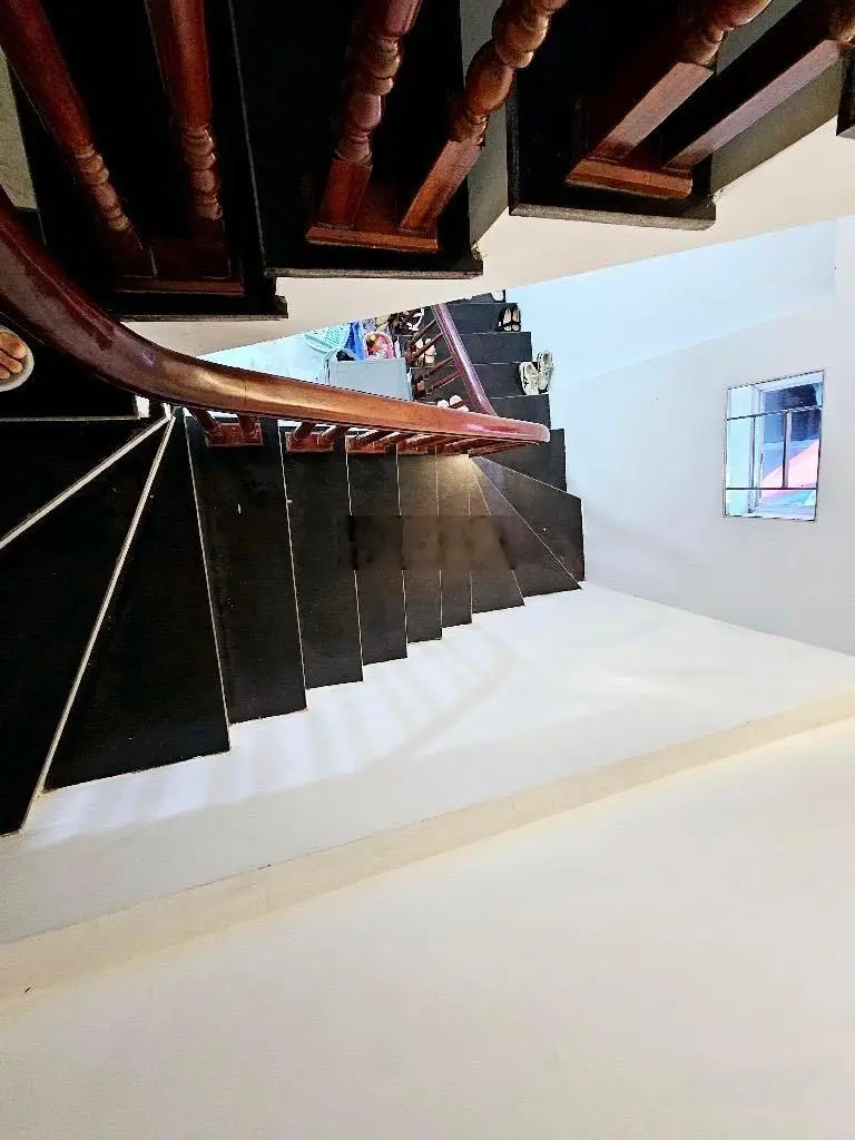 Bán nhà đường Hoàng Mai, gần ô tô, khu phân lô, hàng xóm Feliz Home, 37m2, 5T, hơn 5 tỷ