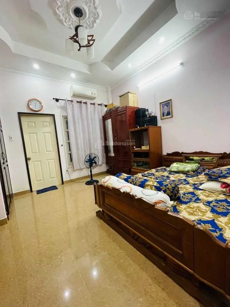 12,2 TỶ- MT ĐƯỜNG SỐ- 85M2- 3 TẦNG- CẠNH CHỢ TÂN QUY- CÁCH SUNRISE CHỈ 200M
