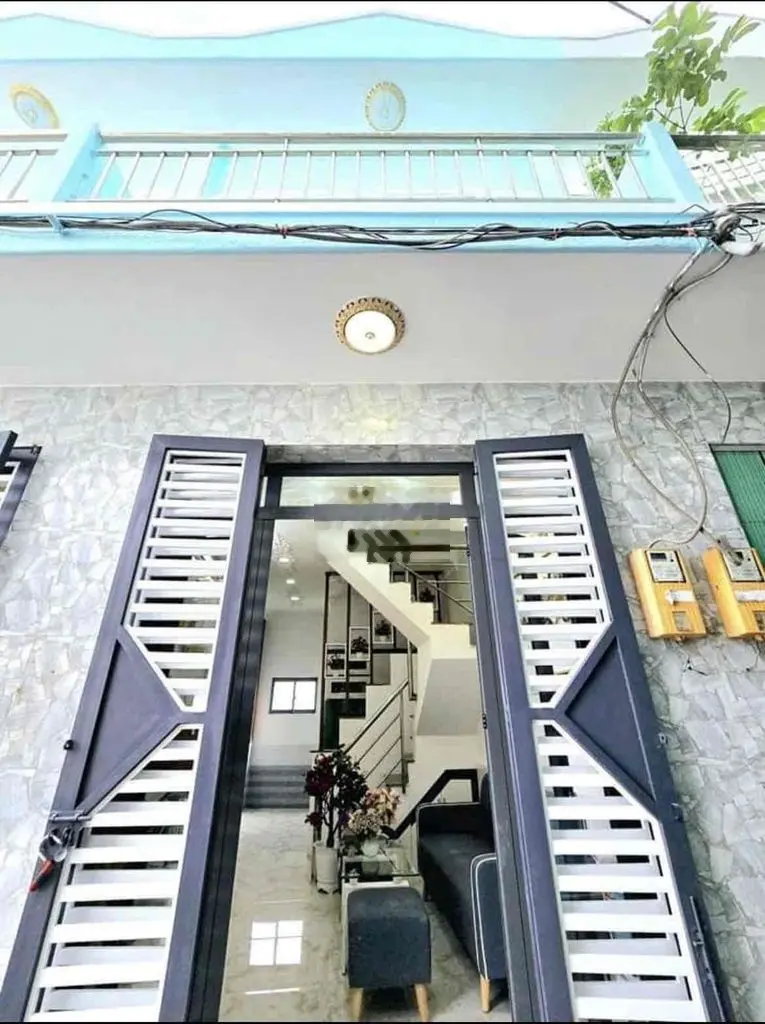 Chủ ngộp ngân hàng cần ra nhanh căn nhà Lê Văn Sỹ , Quận 3 - 28m2-3tỷ