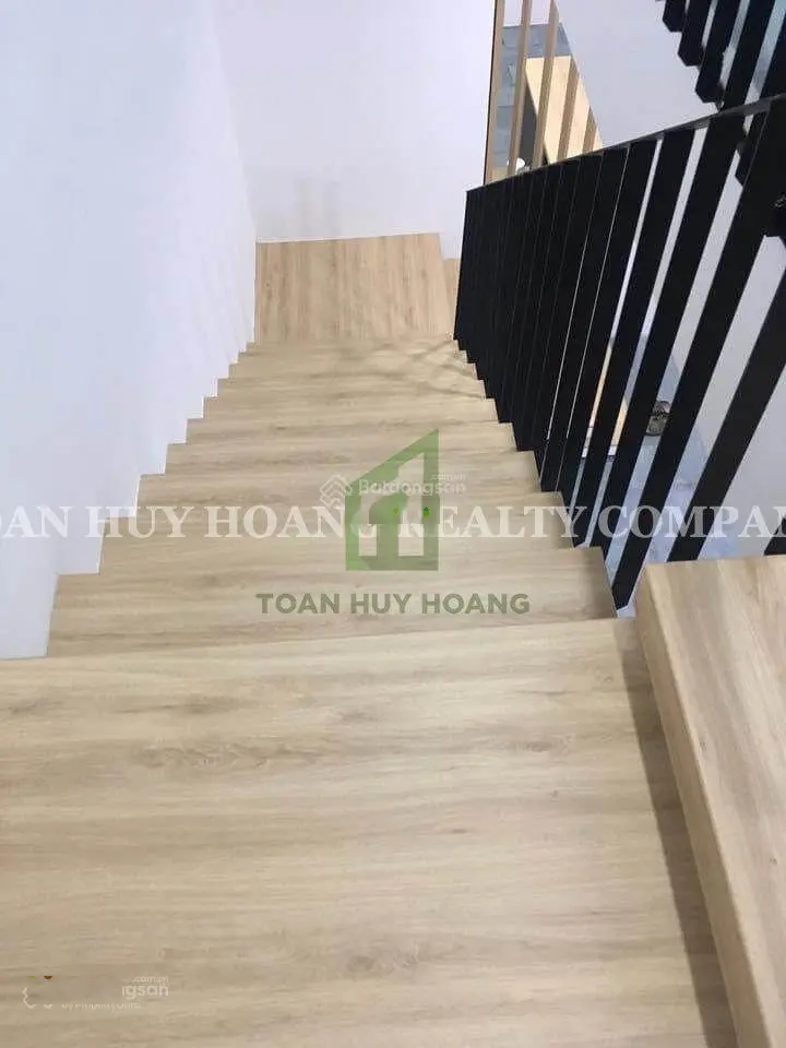 Bán nhà 2 tầng đường Khuê Mỹ Đông vị trí đẹp, đầu tư sinh lời