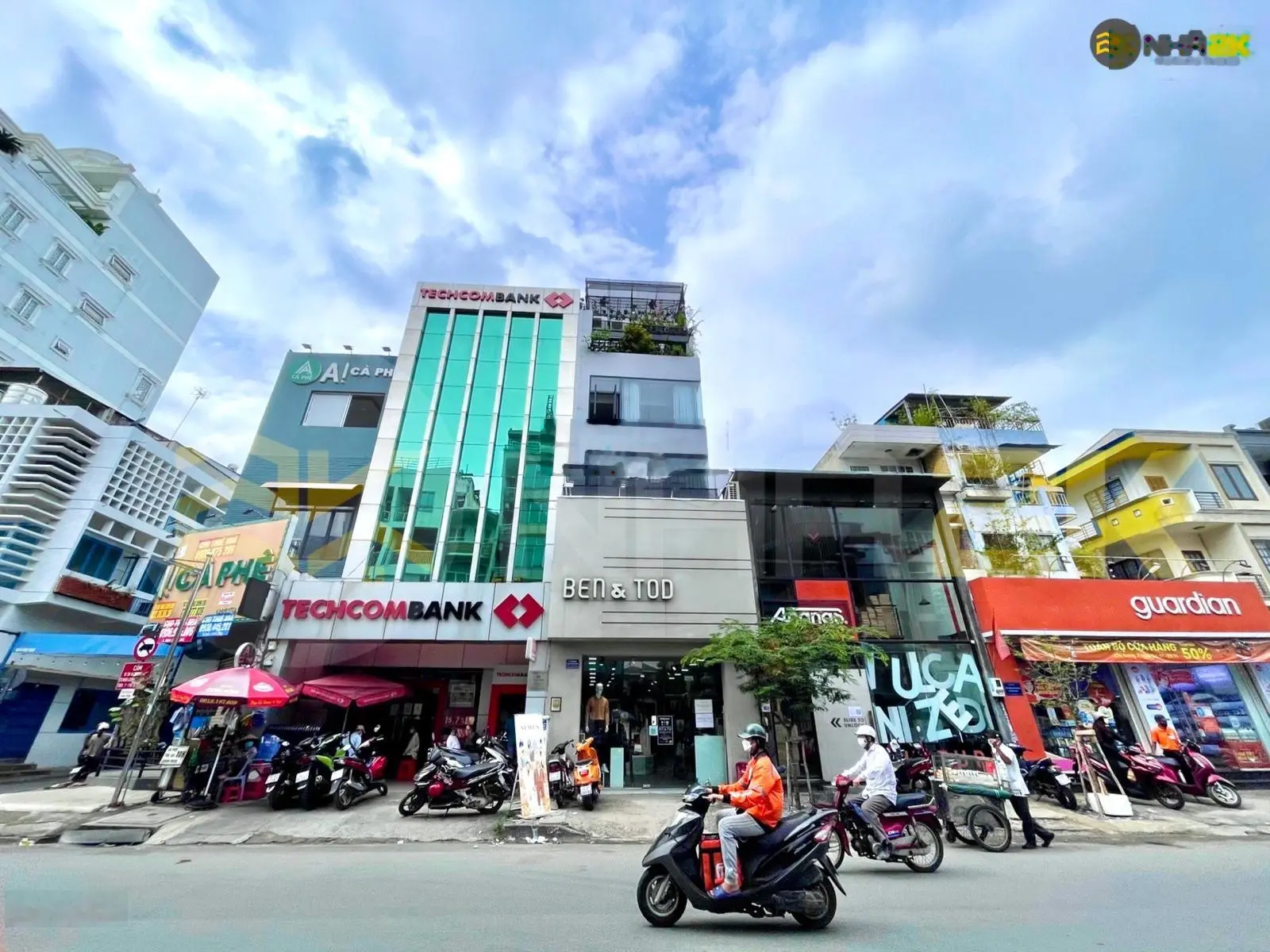 Siêu phẩm MT Lê Văn Duyệt, P.3 - Bình Thạnh, 5x22m, 5 Tầng - HĐT: 110 triệu, giá 36 tỷ