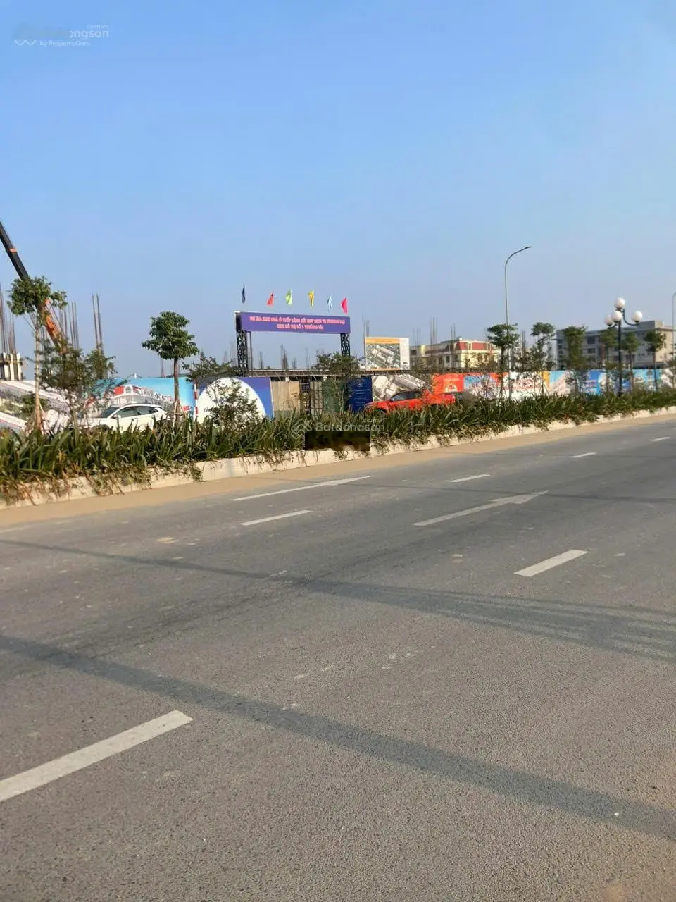 1 suất ngoại giao căn 99m2 Him Lam Thường Tín giai đoạn 2, mặt đại lộ Lý Tử Tấn 33m