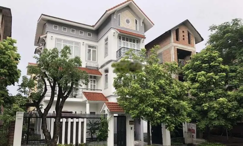 Bán cắt lỗ lô Biệt thự liền kề Long Biên - Khu Nhà vườn- Khu đô thị Việt Hưng