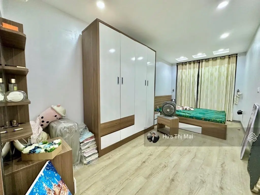 Bán nhà Hồ Linh Quang vừa quy hoạch vô cùng đẹp, 70m x 7tầng - mt 5.6m, chào 26.5tỷ. Ở và cho thuê