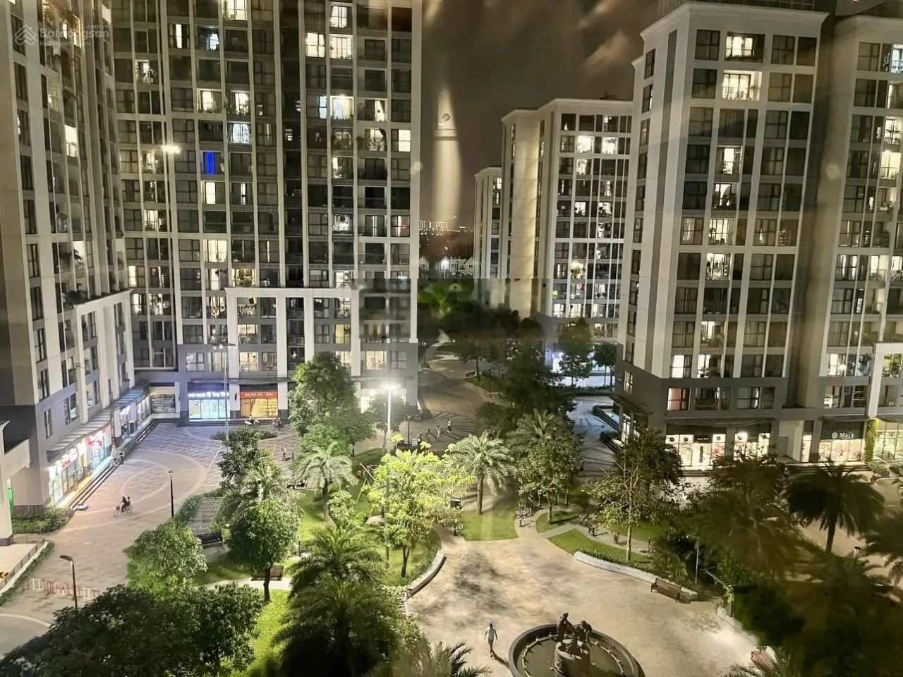 Bán gấp 5 căn 2PN Vinhomes Symphony, sổ đỏ, view đẹp, giá tốt - cơ hội đầu tư sinh lời cao