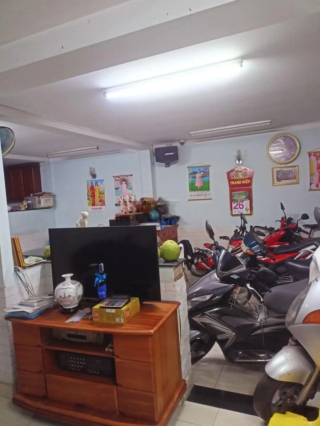 Bán nhà mặt tiền đường 4 tầng ngang 8m