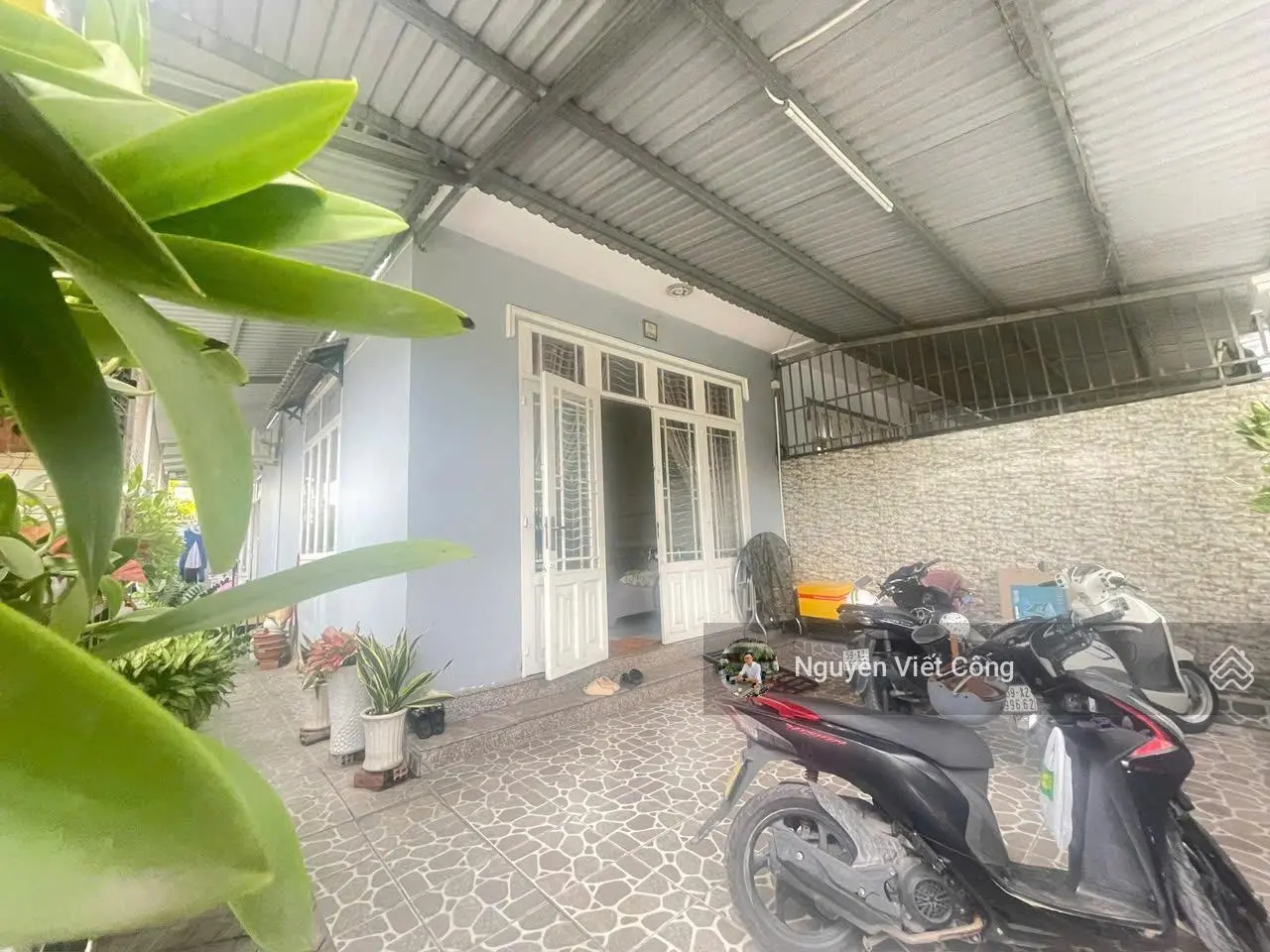 Bán gấp nhà 108m2 góc 2mt đẹp mặt tiền hẻm 808 hiệp bình phước