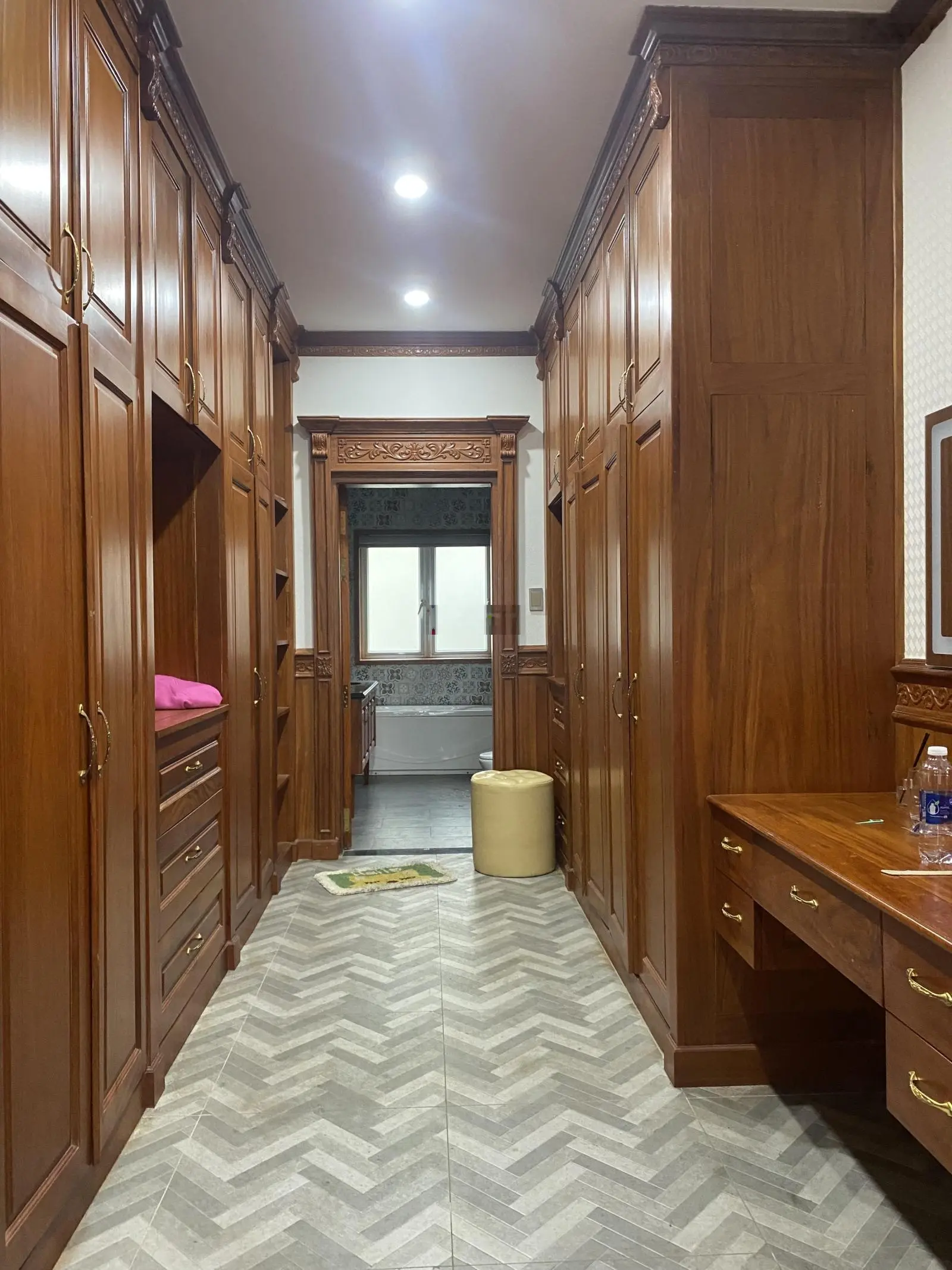 Bán biệt thự gỗ Thới Hoà, Bến Cát, Bình Dương giá 9 tỷ