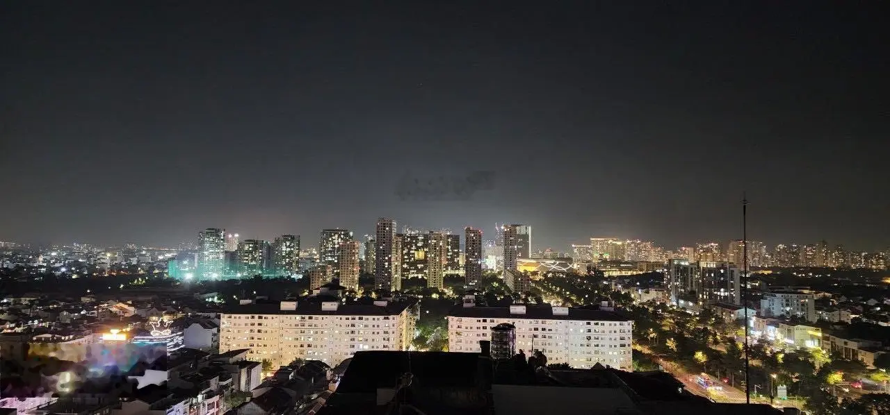 Nhà đẹp mới 100%, Penthouse Sky, 3 tầng, 257m2, view Landmark 81, nhà full nội thất đẹp xịn