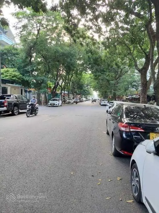 Biệt thự Bán đảo Linh Đàm 280m 64 tỷ