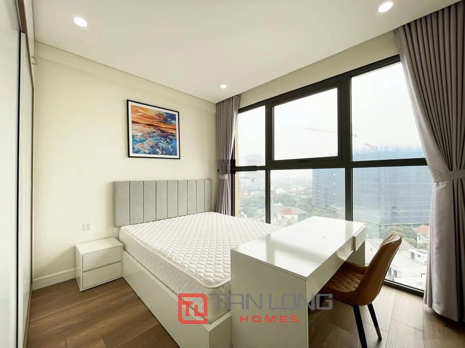 Bán nhanh căn hộ 3 ngủ El Dorado tòa E2 view hồ Tây, nội thất cao cấp hiện đai. LH: 0398 195 ***