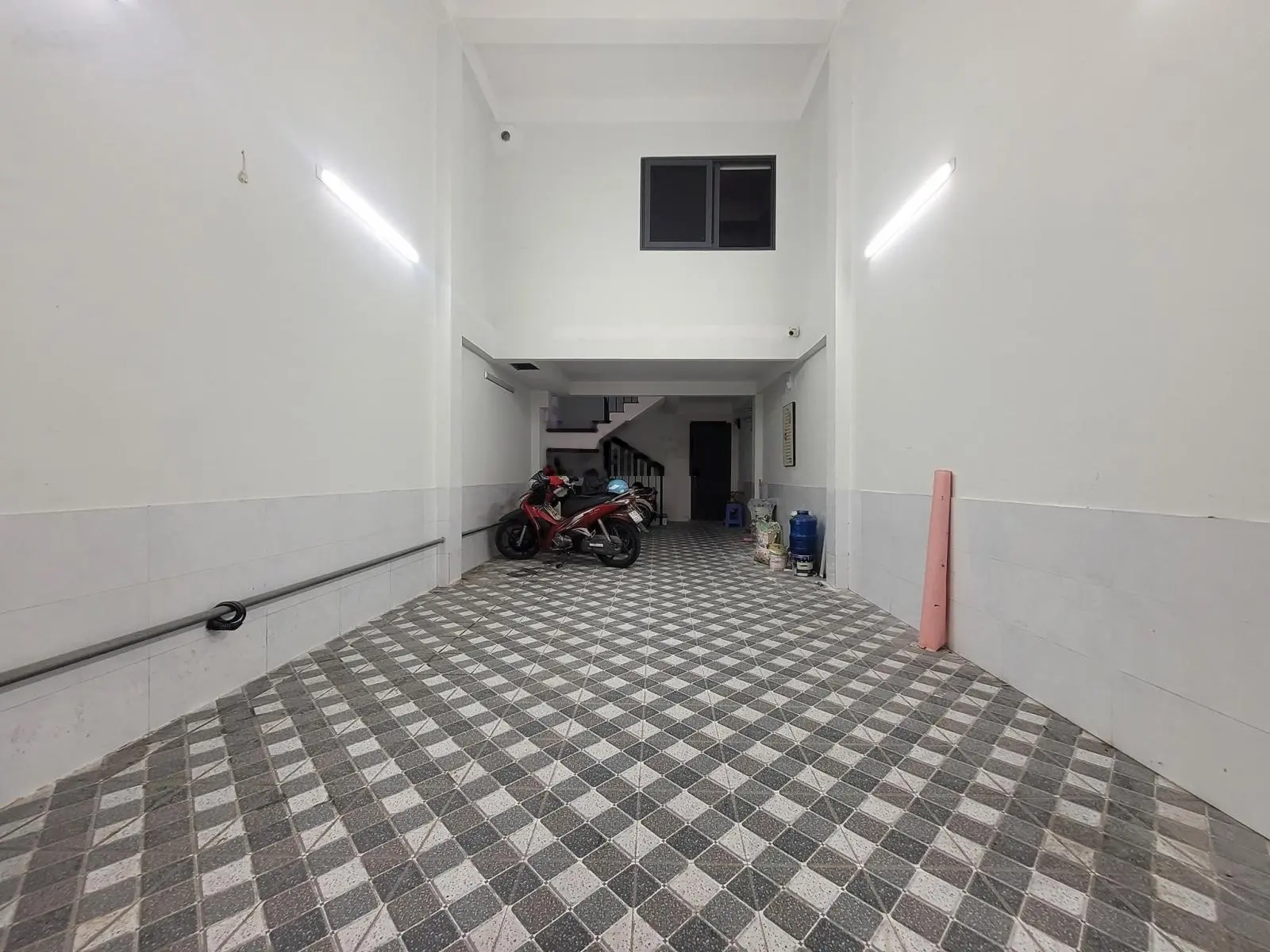 CHDV dòng tiền ổn định 30triệu/tháng 4tầng 7PN 7WC 4x18m Thống Nhất P11 Gò Vấp