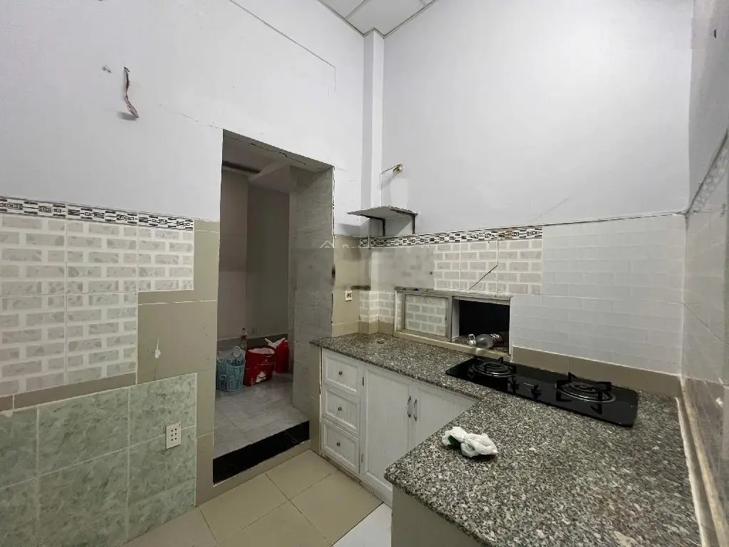 Nhà mặt tiền xe hơi, Phú Thuận, Q7. 240m2, 4 lầu có sân thượng - full nội thất xịn xò, shr - hc đủ.