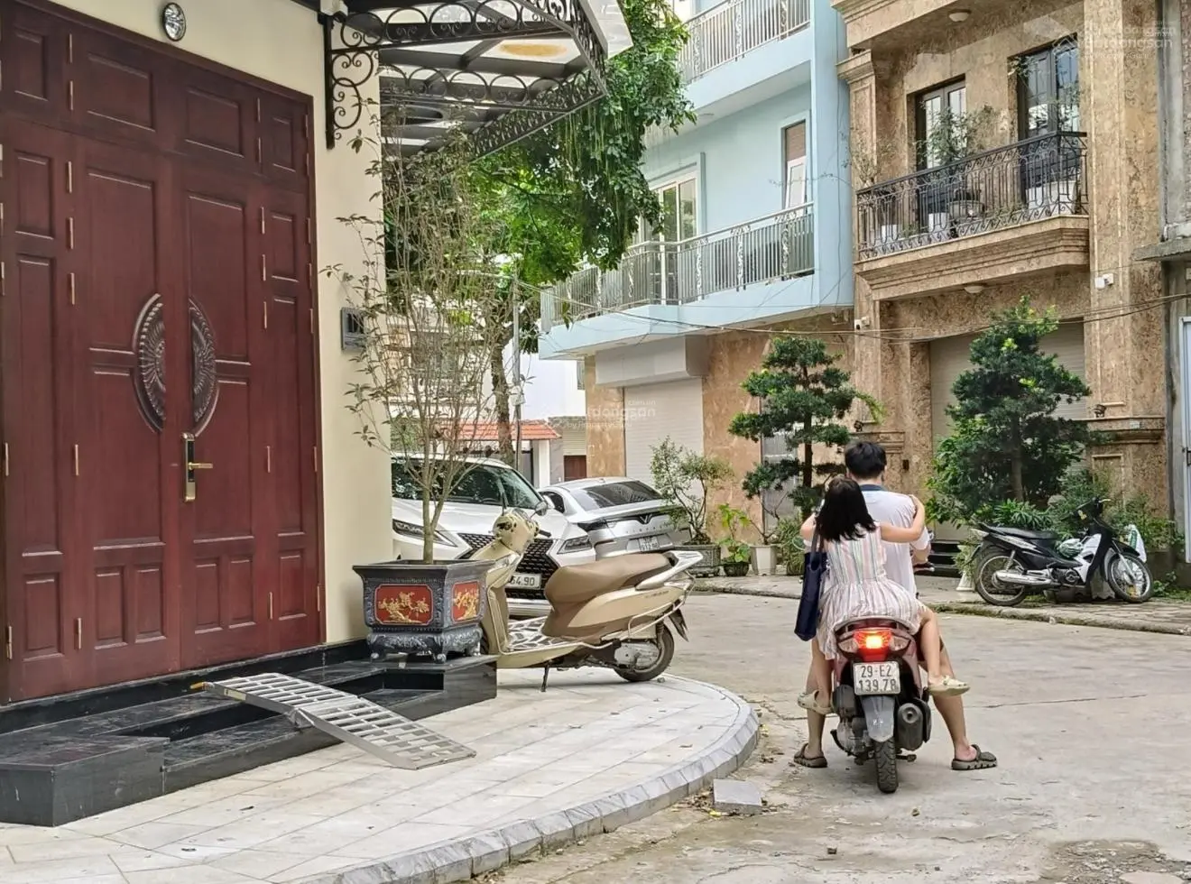 Bán nhà phân lô Ao Đình - Phú Xá 5 tầng đẹp, ở sướng, kinh doanh tốt
