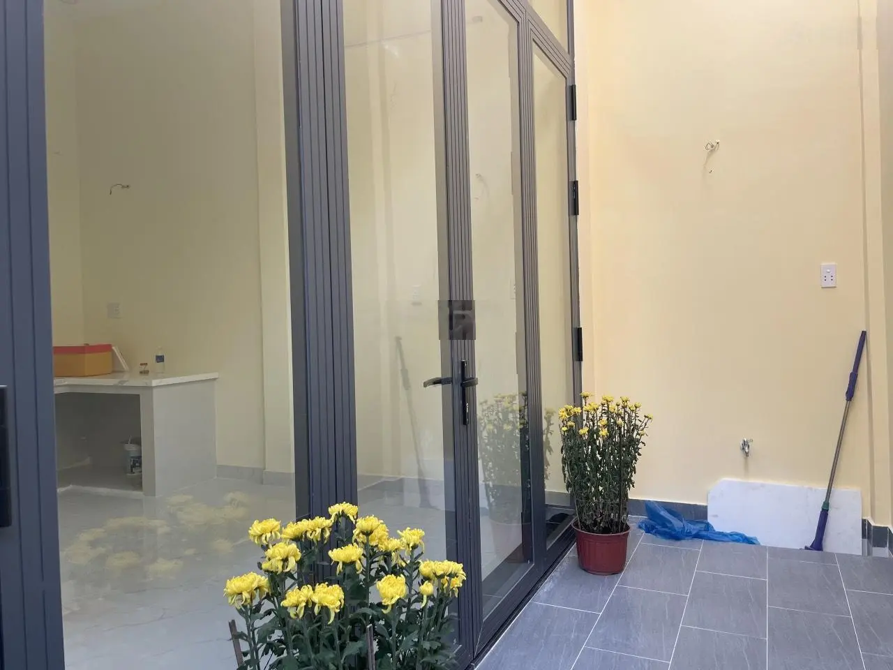 Nhà 1 trệt 1 lầu mới hẻm đường 182, Tăng Nhơn Phú A, quận 9, DT 56m/3.1tỷ.