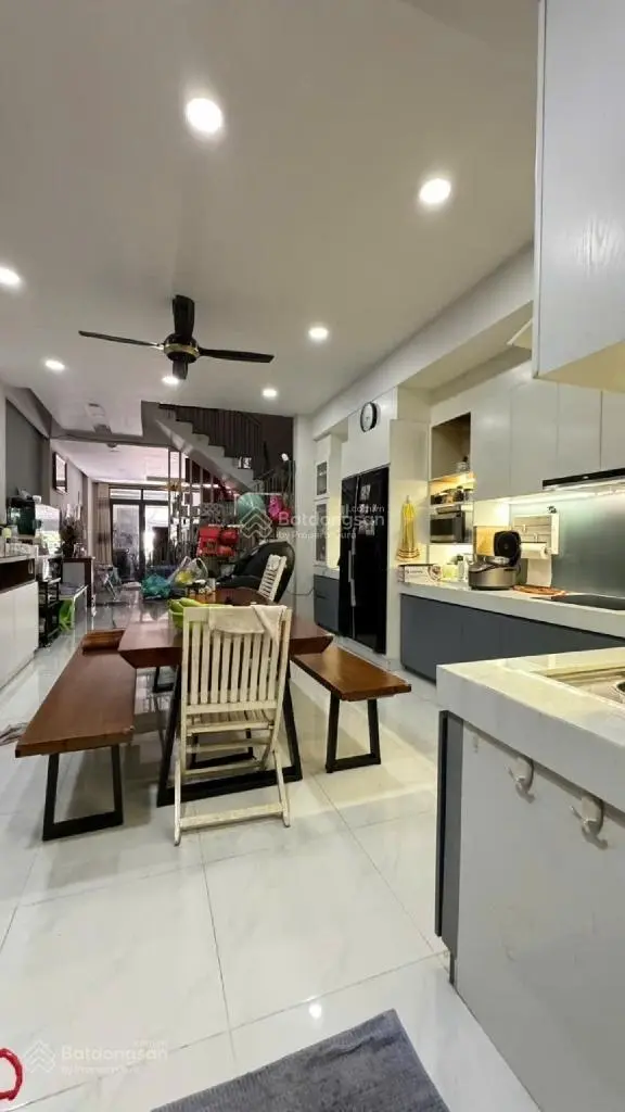 Siêu vip rẻ! bán nhà mặt tiền 4 tầng - nguyễn lương bằng -đường số phạm hữu lầu - 5 x 20 m -10.x tỷ