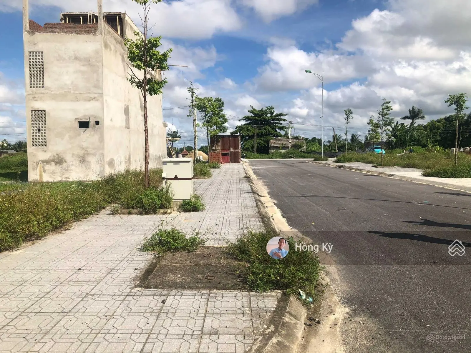 Chính chủ cần bán gấp lô LK 110m2, MB 1851 Đông Cương, full sổ đỏ, không phải xây