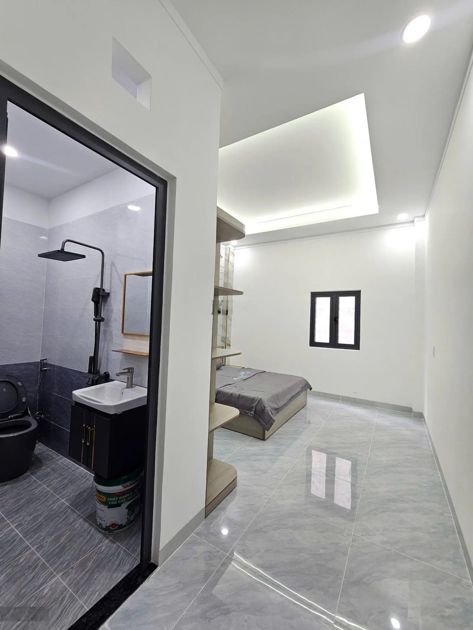 Nhà hoàn công, cách DT743 chỉ 200m