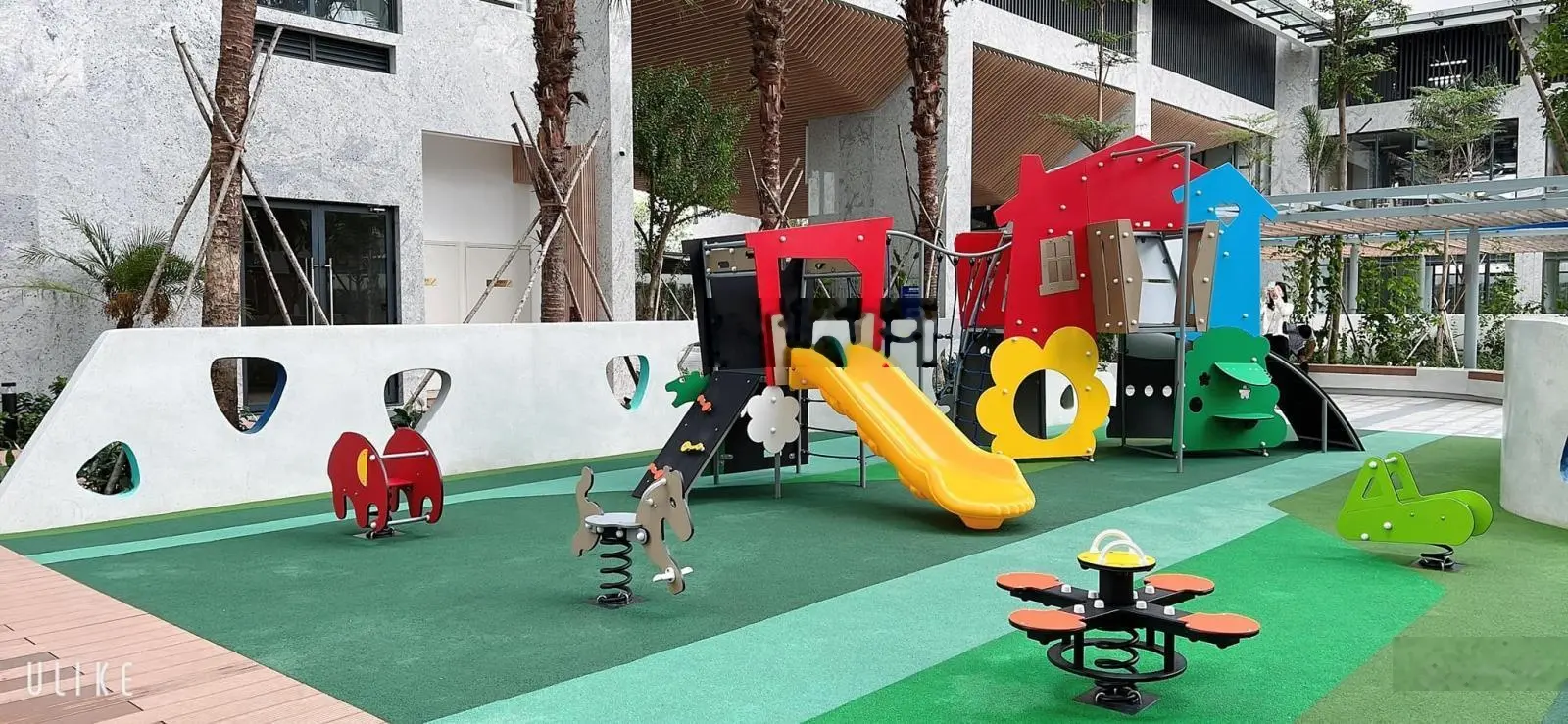 Bán căn hộ 1PN 53m2 chính chủ đã có sổ view hồ bơi Đại Lộ Bình Dương KDC Chánh Nghĩa Thủ Dầu Một