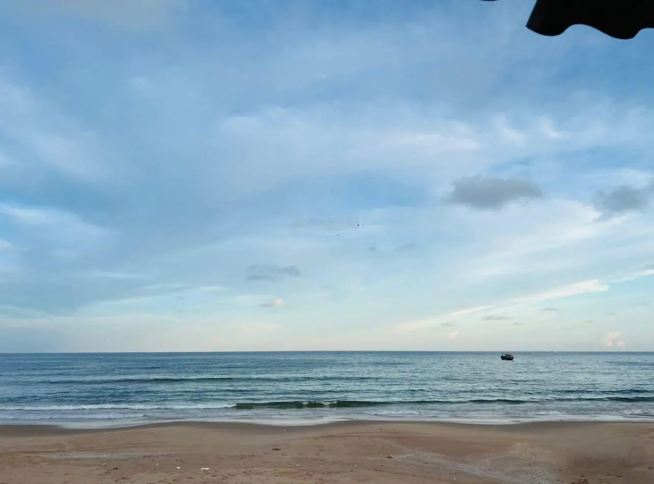 Cần bán lô đất biển nhỏ, có thổ cư giá tốt giáp biển, Lạc Long Quân, Tiến Thành, Phan Thiết