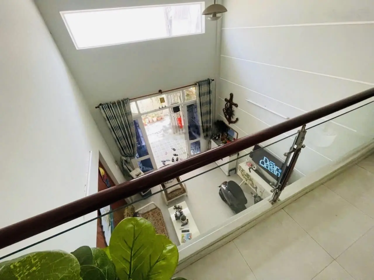 Bán nhà 3 tầng BTCT, 4PN, 67m2( 4.2 x 16), Hẻm 7m, gần Lê Văn Việt, Tăng Nhơn Phú A, Q9. 5 tỷ bé