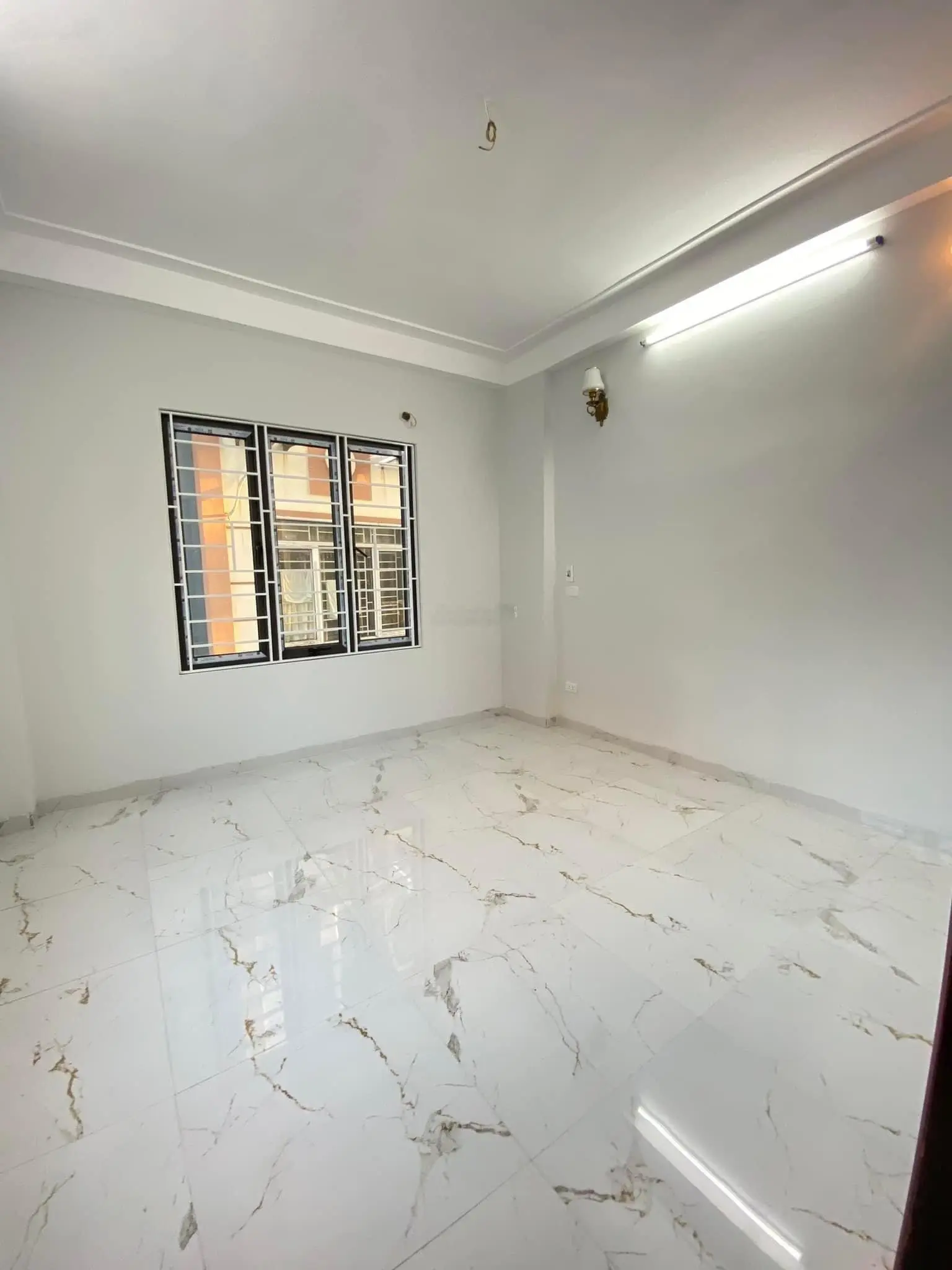 Cần bán nhà riêng giá 3,35 tỷ, 5 tầng, ô tô tới cửa tại Phường Yên Nghĩa, Hà Đông
