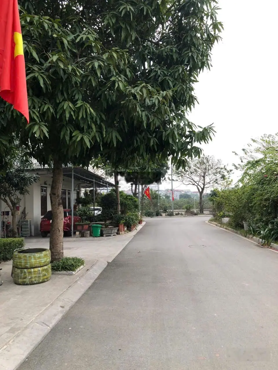 Cần bán nhà liền kề Bộ CA - C22 Phúc Minh BTL: DT 45/50m2 4PN, 3WC, view công viên trước nhà
