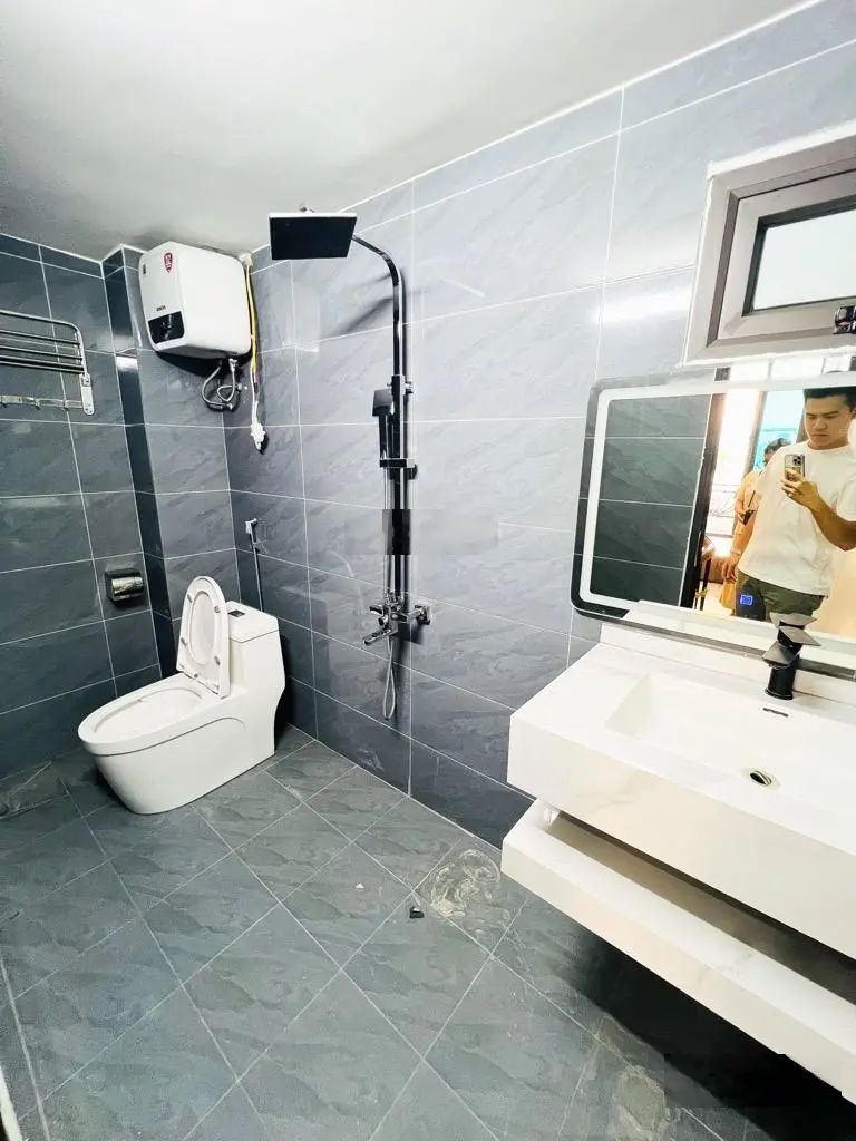 Bán nhà Minh Khai - Gốc Đề - Ngõ thẳng ô tô cách 15m - Full nội thất - 5 tầng. Giá: 6,95 tỷ