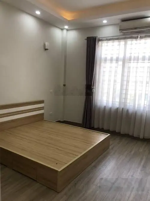 Bán nhà Vũ Xuân Thiều, Sài Đồng, Long Biên, 58m, 4 tầng, ô tô tránh, giá 8.5 tỷ sát công viên