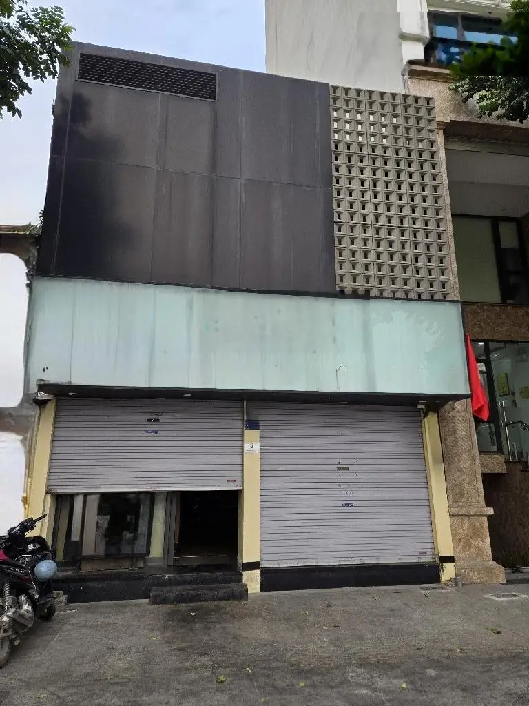 Siêu hiếm mặt phố lê trọng tấn -thanh xuân diện tích siêu rộng - thoáng 2 mặt , vỉa hè 8m