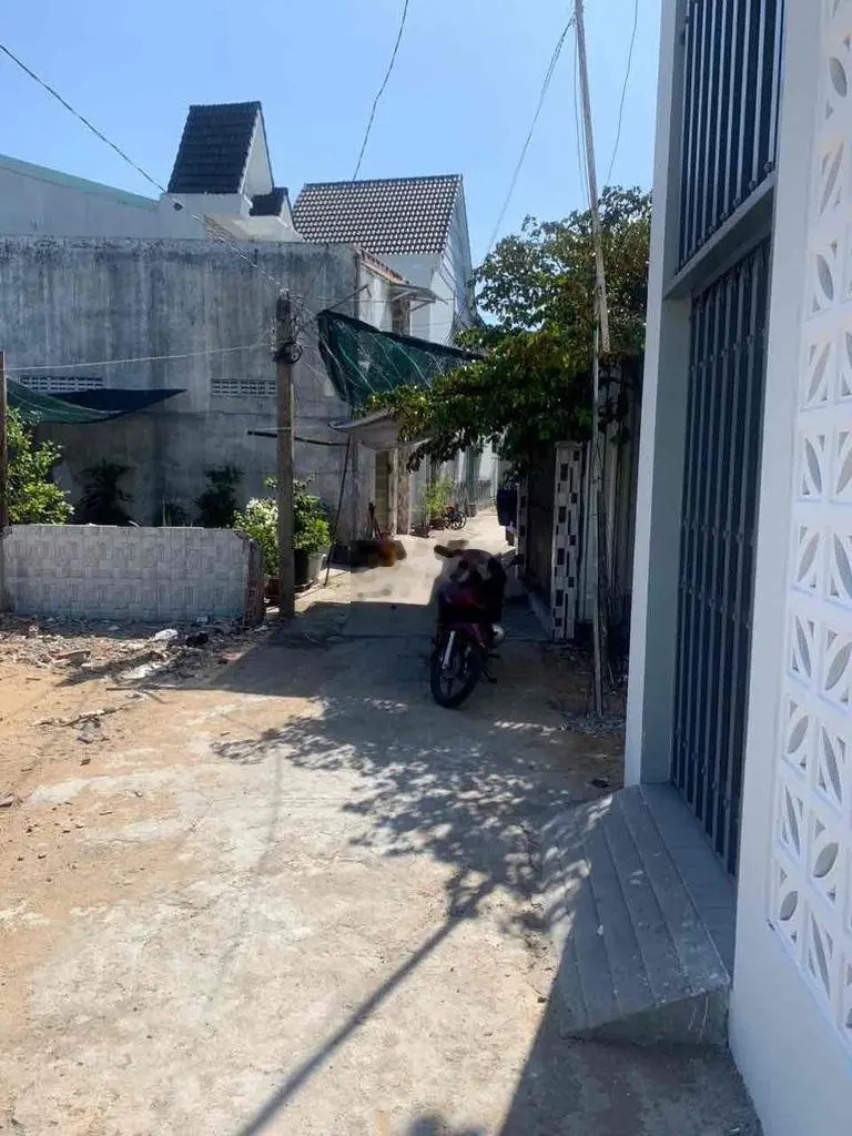 ĐẤT P6 - ĐƯỜNG OTO - GIÁ NGỘP CHỈ 990 triệu