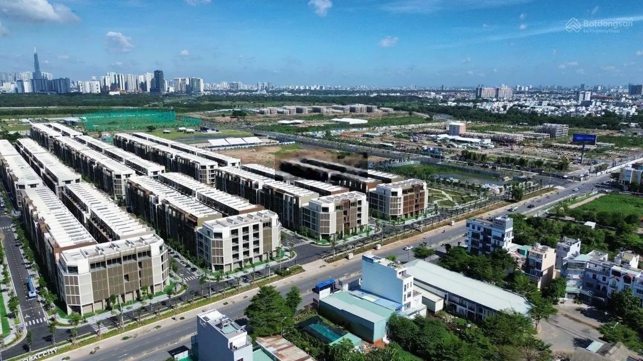 Hàng cực hiếm! Lô góc 2 MT Đỗ Xuân Hợp, vị trí vàng kinh doanh, đối diện Global City. LH 0949 396 ***