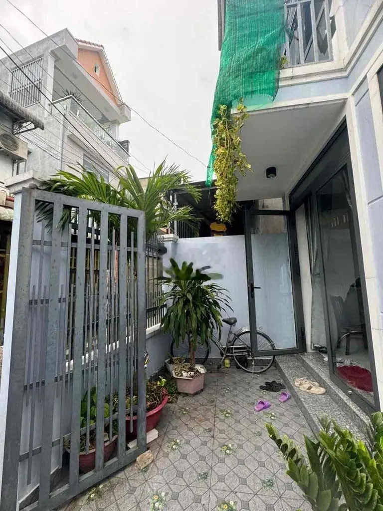 Nhà Trệt Lầu , Gần Vimcom 550, Cần Bán Gấp
